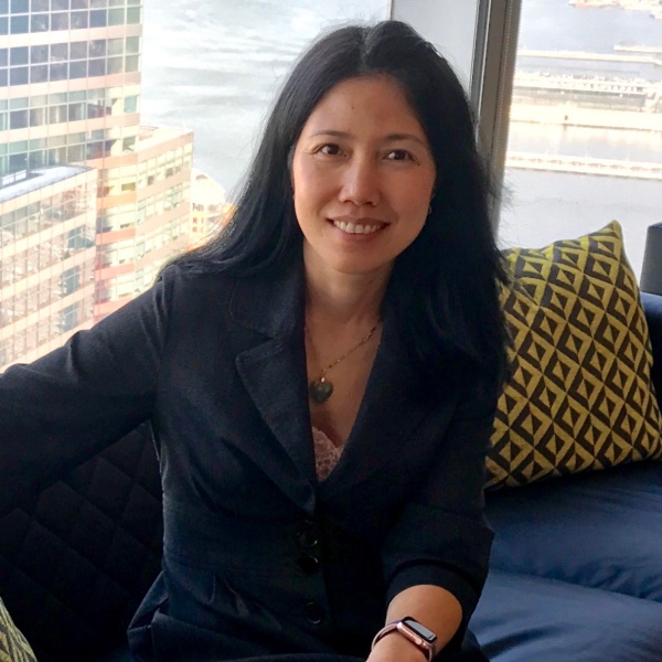 Staten Island Neuhaus Real Estate Agent Photo