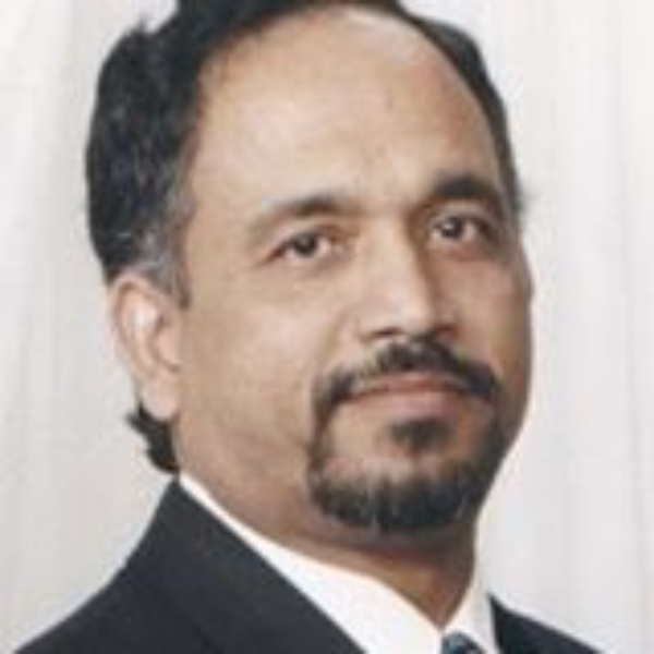 Staten Island Neuhaus Real Estate Agent Photo