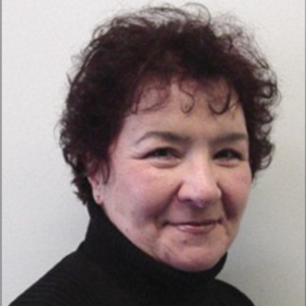 Staten Island Neuhaus Real Estate Agent Photo