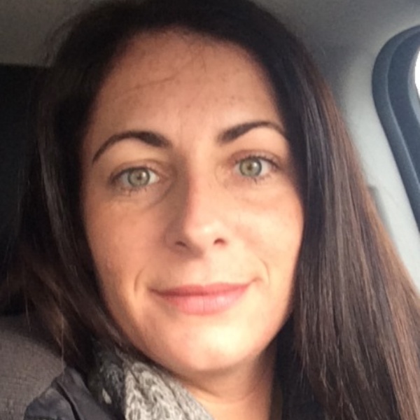 Staten Island Neuhaus Real Estate Agent Photo