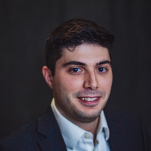 Staten Island Neuhaus Real Estate Agent Photo