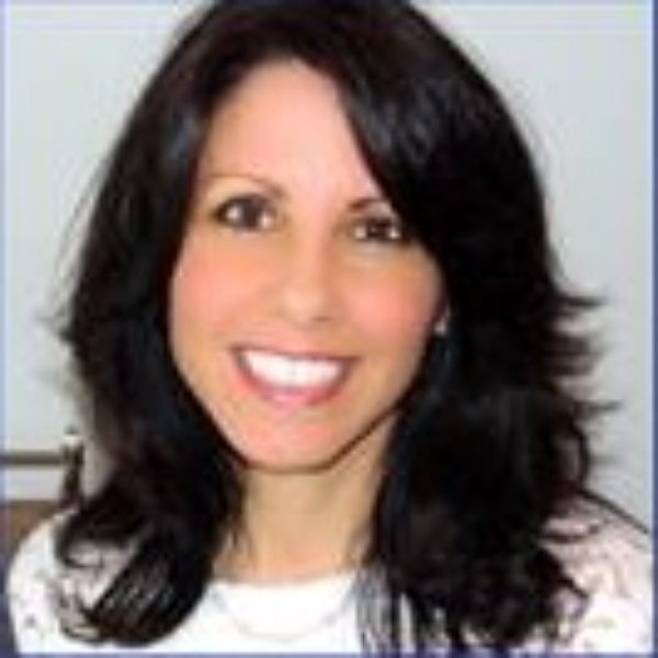 Staten Island Neuhaus Real Estate Agent Photo