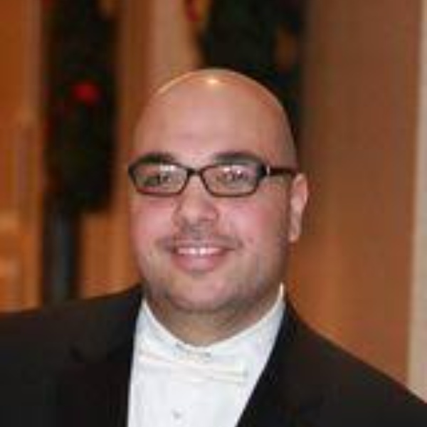 Staten Island Neuhaus Real Estate Agent Photo