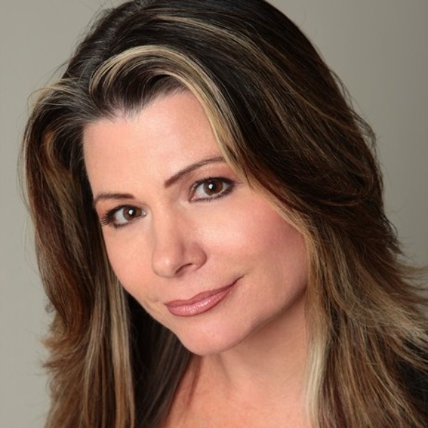 Staten Island Neuhaus Real Estate Agent Photo