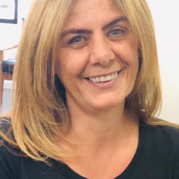 Staten Island Neuhaus Real Estate Agent Photo