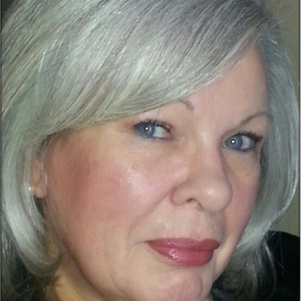 Staten Island Neuhaus Real Estate Agent Photo