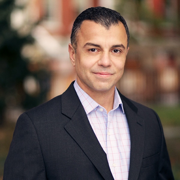 Staten Island Neuhaus Real Estate Agent Photo