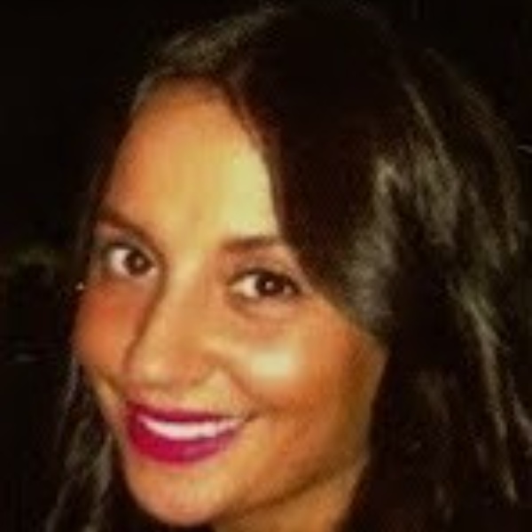 Staten Island Neuhaus Real Estate Agent Photo