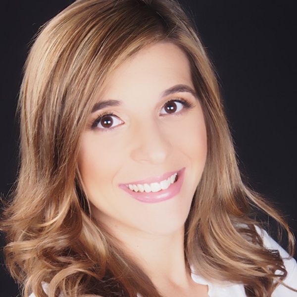 Staten Island Neuhaus Real Estate Agent Photo